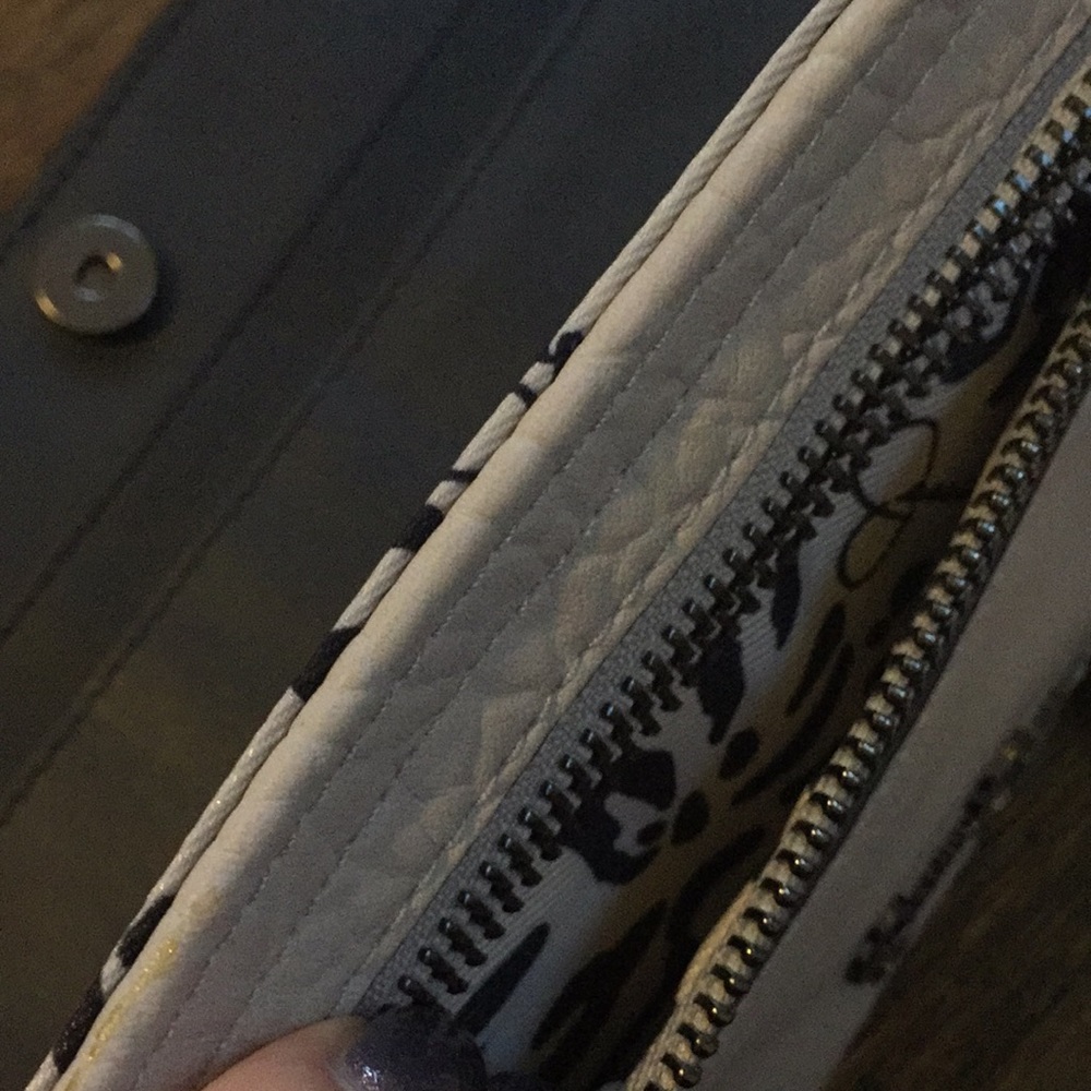Jessica Simpson Tan Clutch - Picture 6 of 7